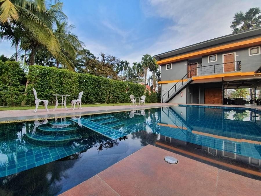 ซุปเปอร์รีสอร์ท (Super Resort)0