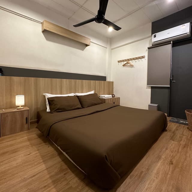 Standard Double Room Type-A (No air conditioner)