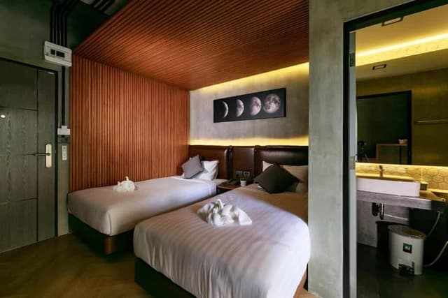 Superior Twin Room