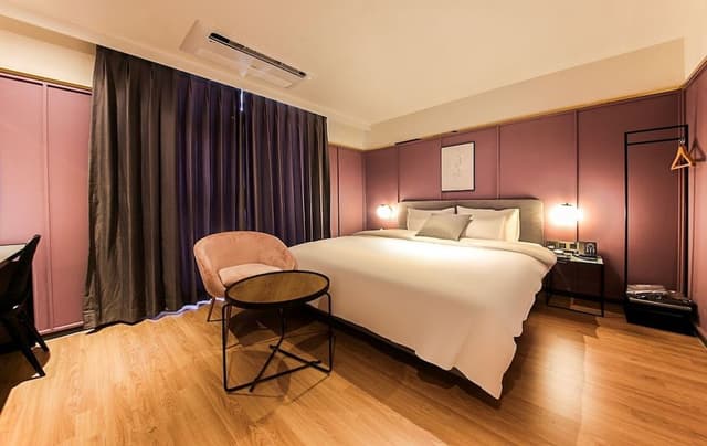 Standard Room, City View (Premium, High floor)