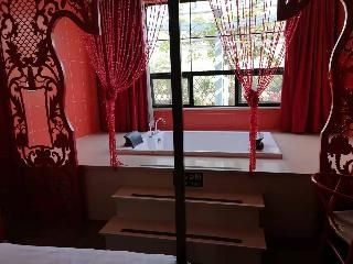Dreamhouse Theme Hotel1