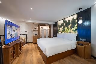 SUITE LOFT