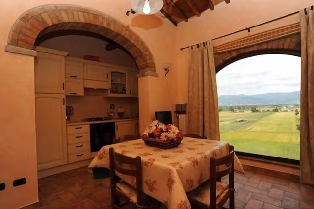 Romantic Apartment, Valley View