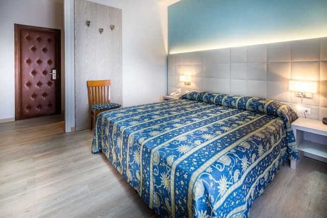 Classic Double Room, Partial Sea View