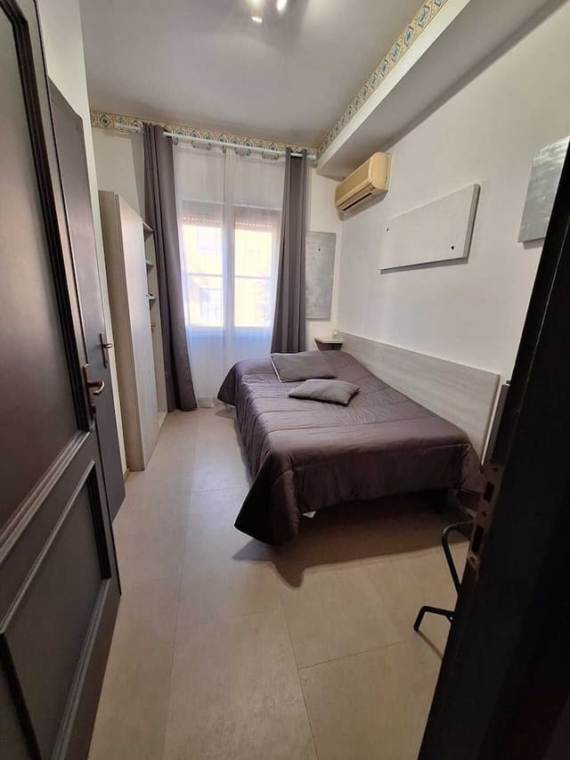 Junior Single Room, 1 Bedroom, Private Bathroom, Garden View