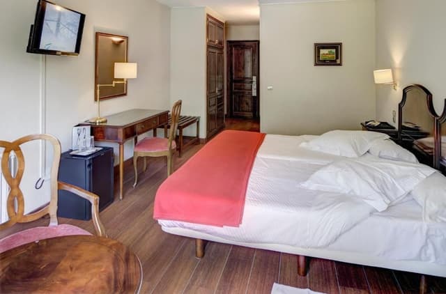 Triple Room (3 Adults) - Disabled