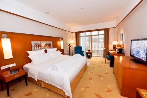 Deluxe Executive King Bed, Guest room, King
