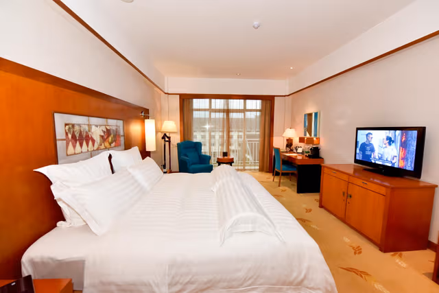 Deluxe Executive King Bed, Guest room, King