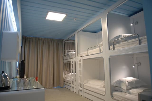 Standard Room, 6 Beds