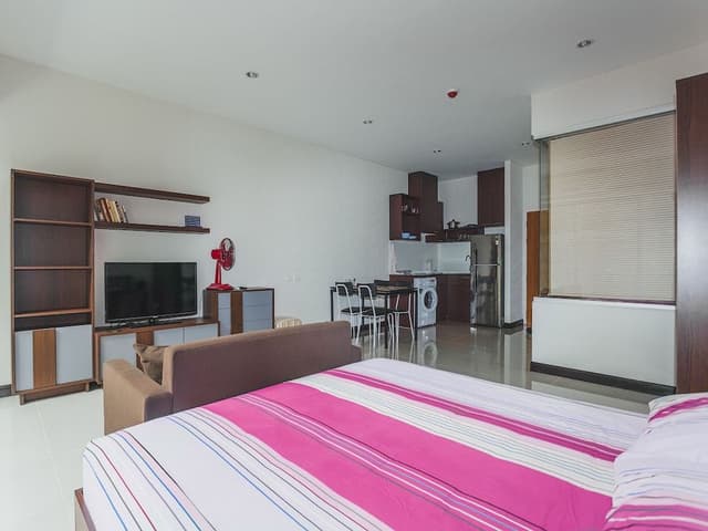 Studio, 1 Bedroom