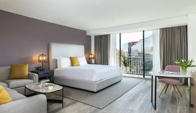 Madera King Studio Suite with Balcony ADA