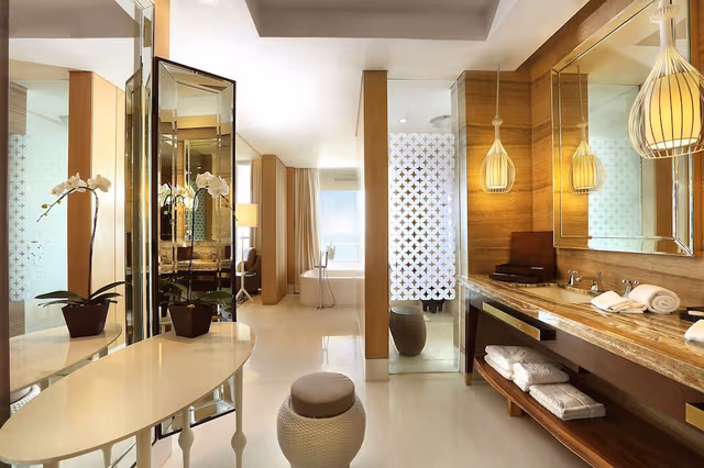 Club Suite, 1 King Bed (Prestige, Club Millésime Access)