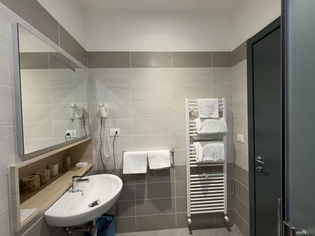 Comfort Triple Room