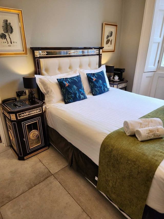 Classic Double Room