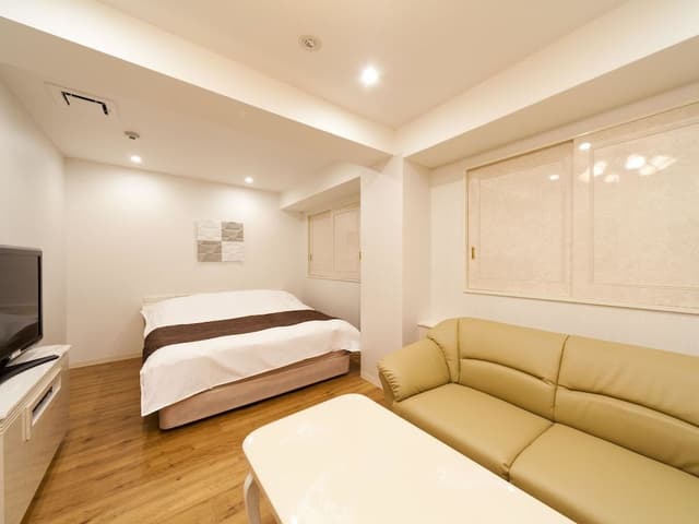 Standard Room, 1 Queen Bed (Couples Hotel)