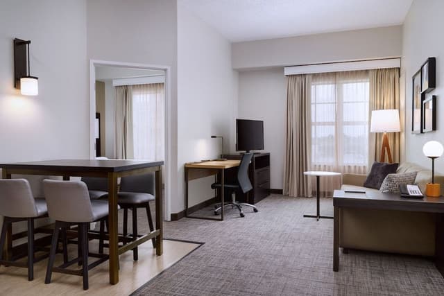 Suite, 2 Bedrooms