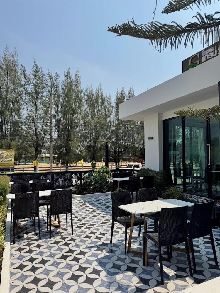 แกรนด์ พฤกษสิริ ชัยภูมิ (Grand Pruksasiri Hotel Chaiyaphum)1