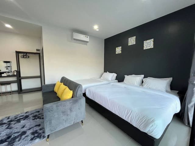 Superior Triple Room, Balcony, Garden View