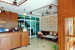 Karnmanee Place Hotel By Zuzu Karnmanee Place Hotel By Zuzu