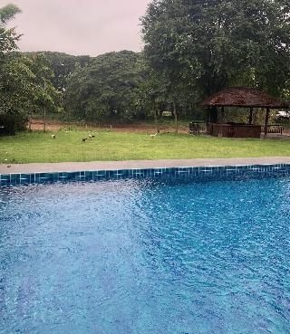 โรงแรมริเวอร์เฮาส์ (Riverhouse Hotel)3