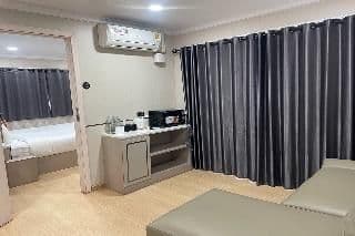 FAMILY ROOM TWO BEDROOMS