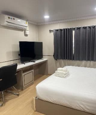 FAMILY ROOM TWO BEDROOMS