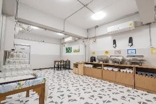 โรงแรมท็อปอินน์ บาย ซูซู (Top Inn Hotel By Zuzu)4