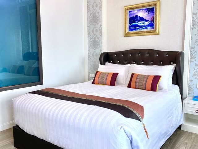 Superior Queen Room
