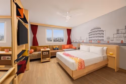 Luxe Queen Room