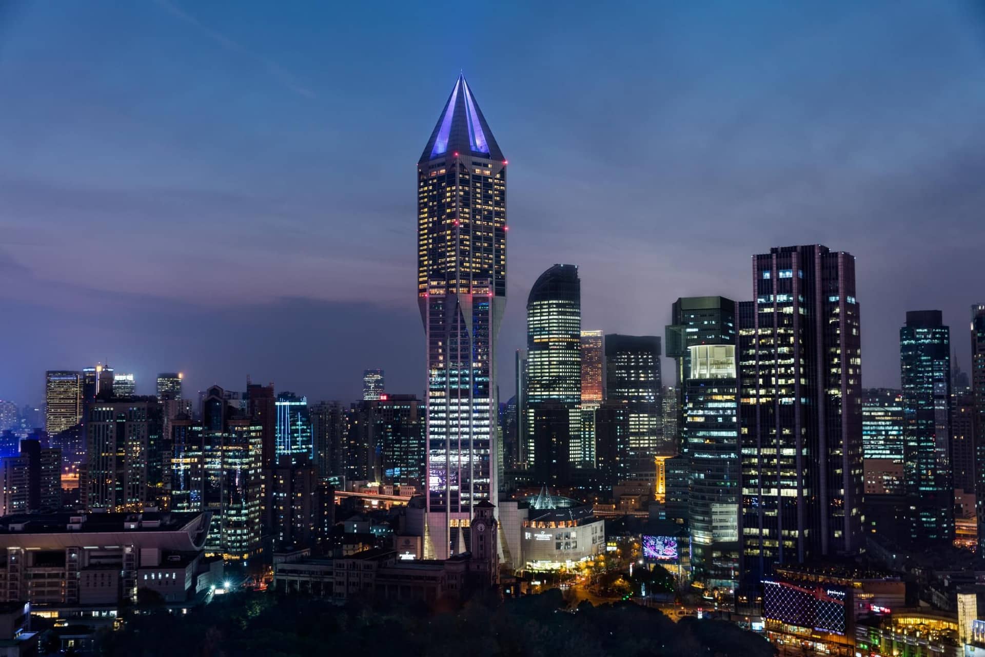 โรงแรมเจดับบลิว แมริออท เซี่ยงไฮ้ แอท ทูมอโรว์ สแควร์ โรงแรมเจดับบลิว แมริออท เซี่ยงไฮ้ แอท ทูมอโรว์ สแควร์
