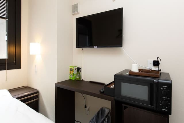 Single Room (1)