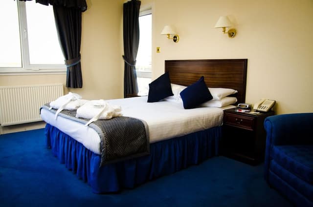 Superior Room, 1 King Bed