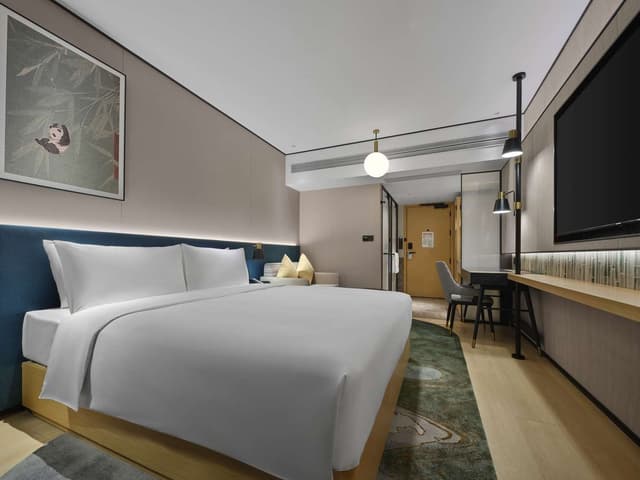 KING DELUXE ROOM HIGH FLOOR