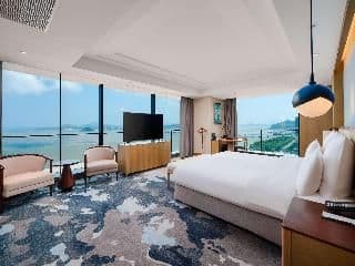 TWIN SUPERIOR SEA VIEW