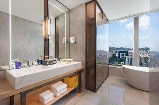 DOUBLE OCEAN VIEW KING BED