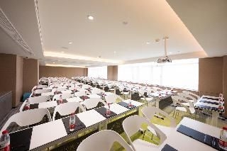 Ibis Hotel (Suzhou Sanxiang Road Branch)4