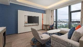 SUITE ONE BEDROOM