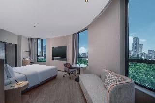 SUITE KING SIZE BED