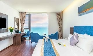 โรงแรมแกรนด์ โกลด์ (Grand Gold Hotel)1