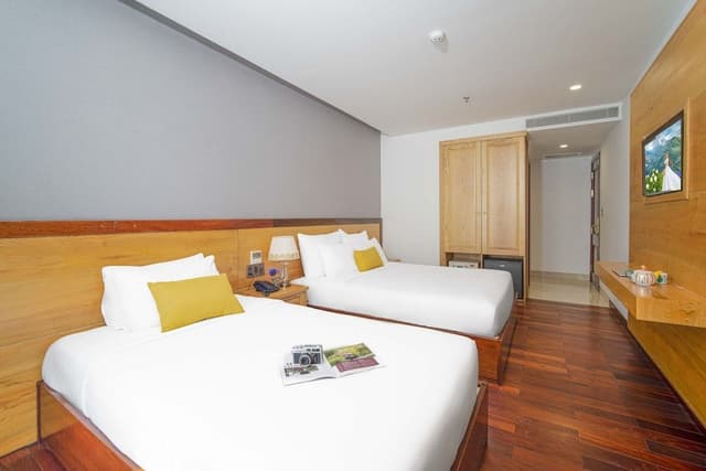 Deluxe Family Room