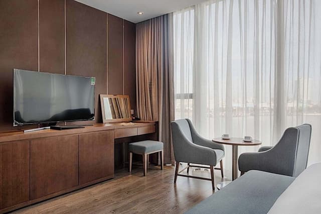 Grand Double Room, 1 King Bed, Non Smoking, Bathtub