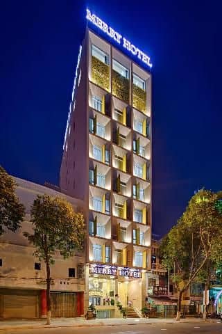 MERRY HOTEL MERRY HOTEL