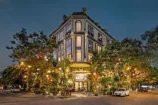 โรงแรมและอพาร์ทเมนต์ฮากะ
