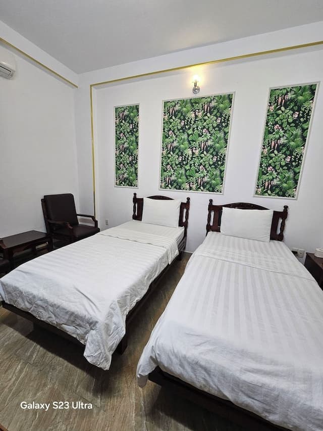 Standard Twin Room