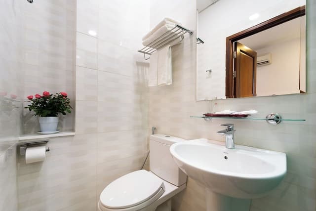 Superior Double Room, 1 Queen Bed, No Windows