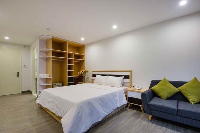 King Suite, Balcony
