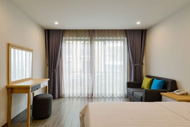 King Suite, Balcony