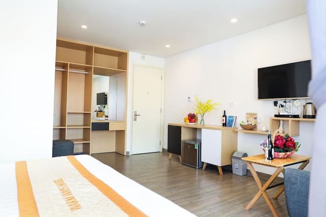Deluxe Double Room, Private Bathroom, City View