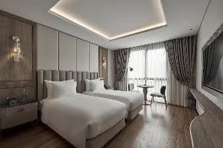 FAMILY ROOM CONNECTING ROOM
