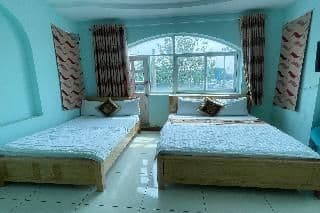 FAMILY ROOM STANDARD